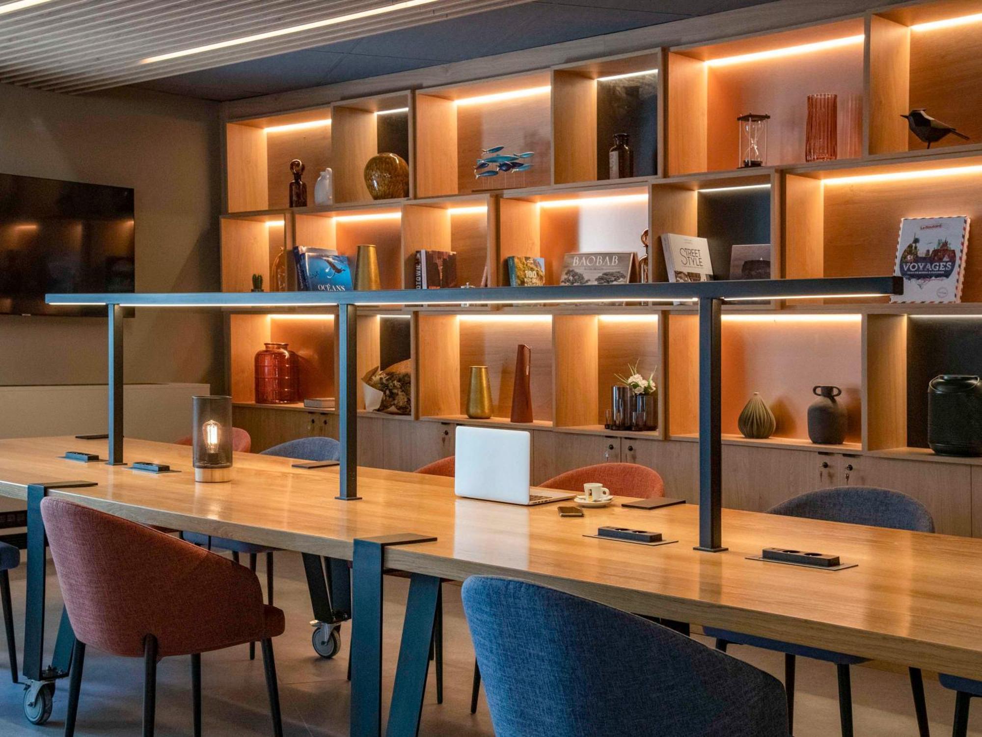 ואלבון Novotel Antibes Sophia Antipolis מראה חיצוני תמונה